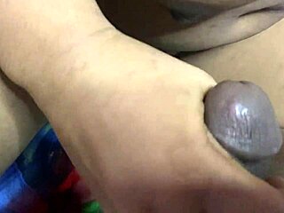 College Teacher Master Fingers Squirting Indian Girlfriend Sex MMS!