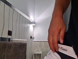 Craving her panting moans during thick cumshot close-up Italian dirty talk?