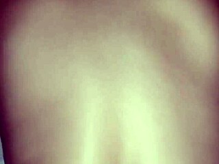 i'm fucking this horny single mom hard