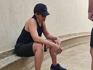 Comi garota sapatão amiga da irmã com creampie rimjob spanking