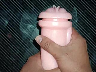 kissy spreads legs on desk for deepthroat creampie fuck