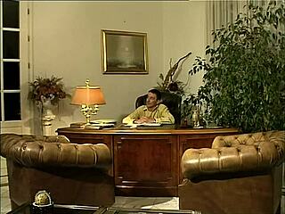 Young Simony Diamond Takes Deep Anal Fingering and Assfucking