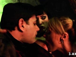 stacey saran and sofia valentine take anal pounding in steamy ffm threesome