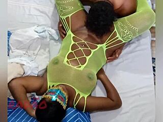 bbw latina puta cums hard on hairy oral blowjob handjob cum in mouth homemade massage